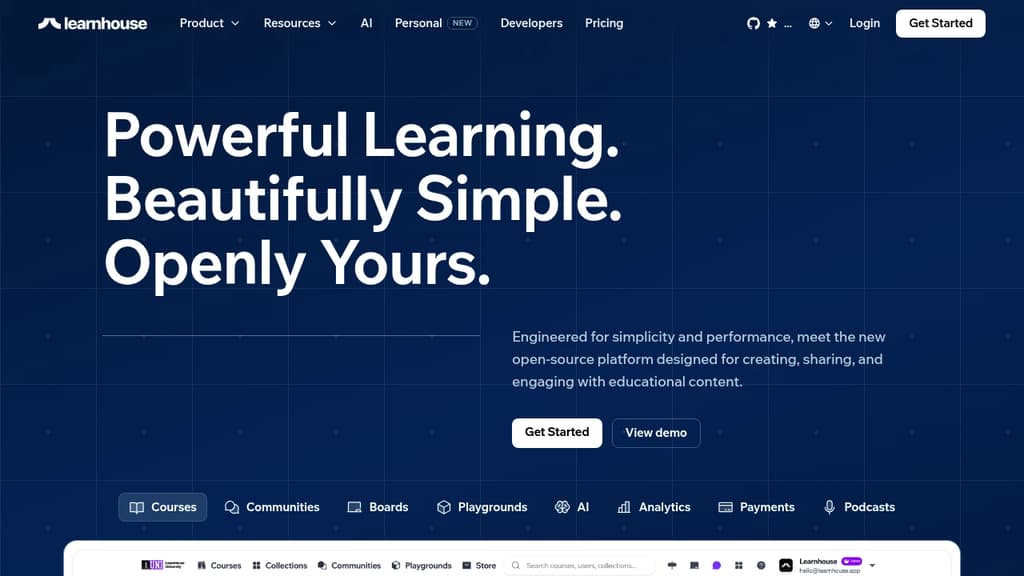 Screenshot of LearnHouse website