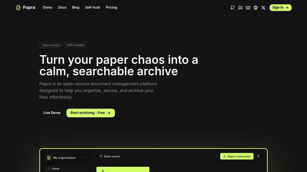 Screenshot of Papra website